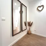 Lounge Litoralmar Апартаменти *